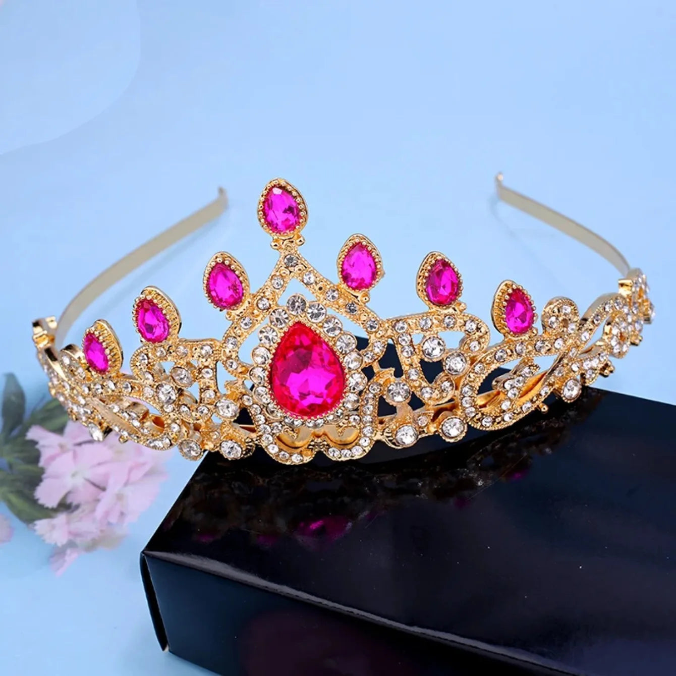 TIARA NOOR